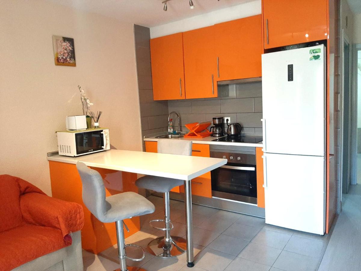 Comfortable Apartment Next To The Pools Costa Adeje  Exterior photo